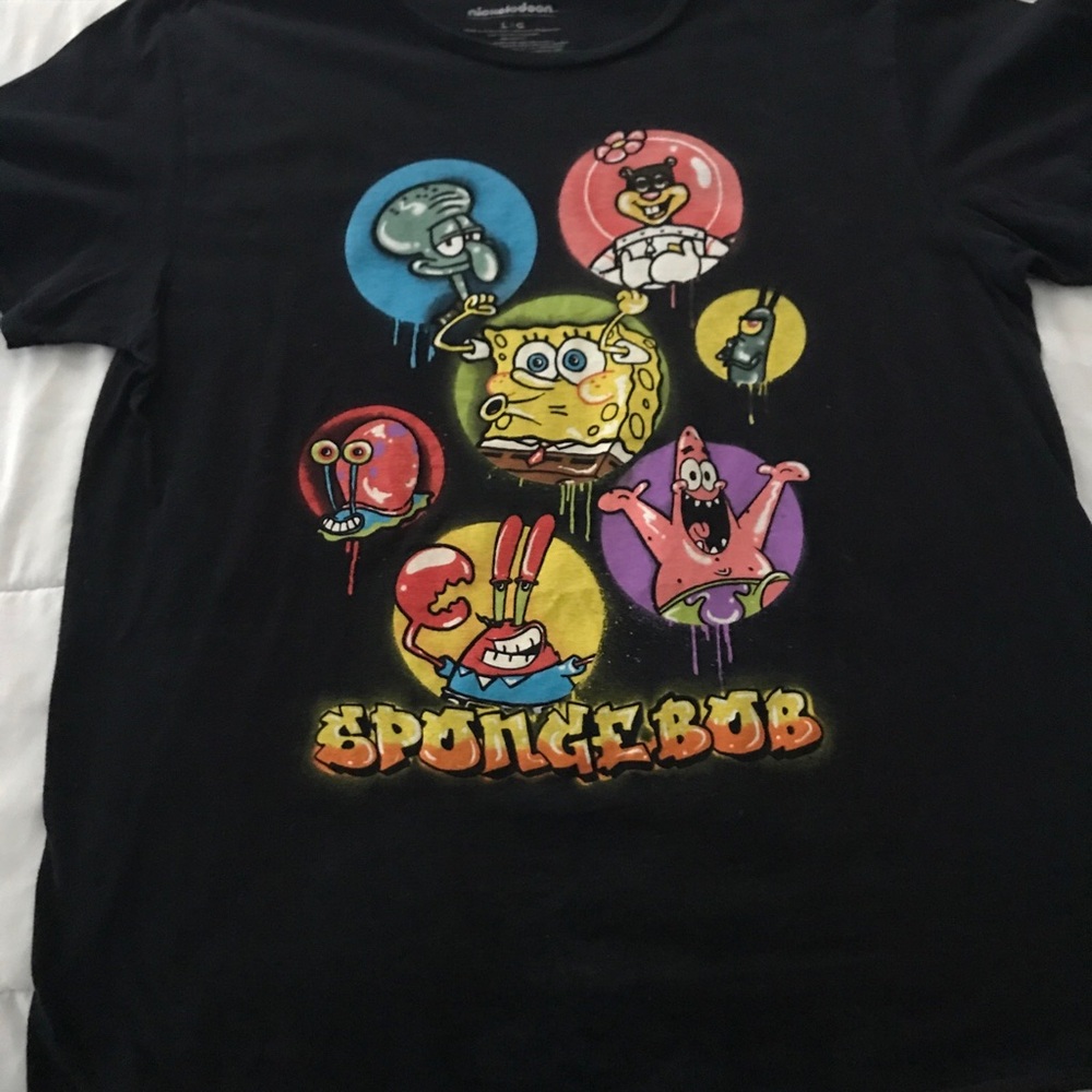 Nickelodeon Sponge Bob T-Shirt - Vintage Style Different Characters Size L